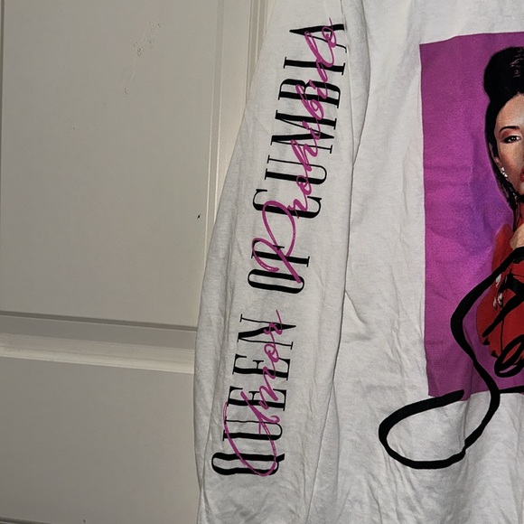 Authentic Selena t-shirt - Picture 3 of 6